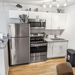  Apartment Studio Apt In Old Town Cozy & Central!