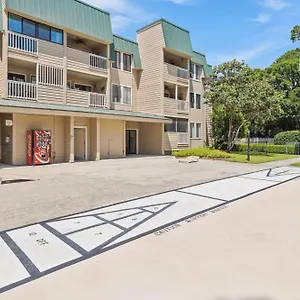 https://peaceful-treetop-condo-2br-2ba.top-hotels-in-savannah.com
